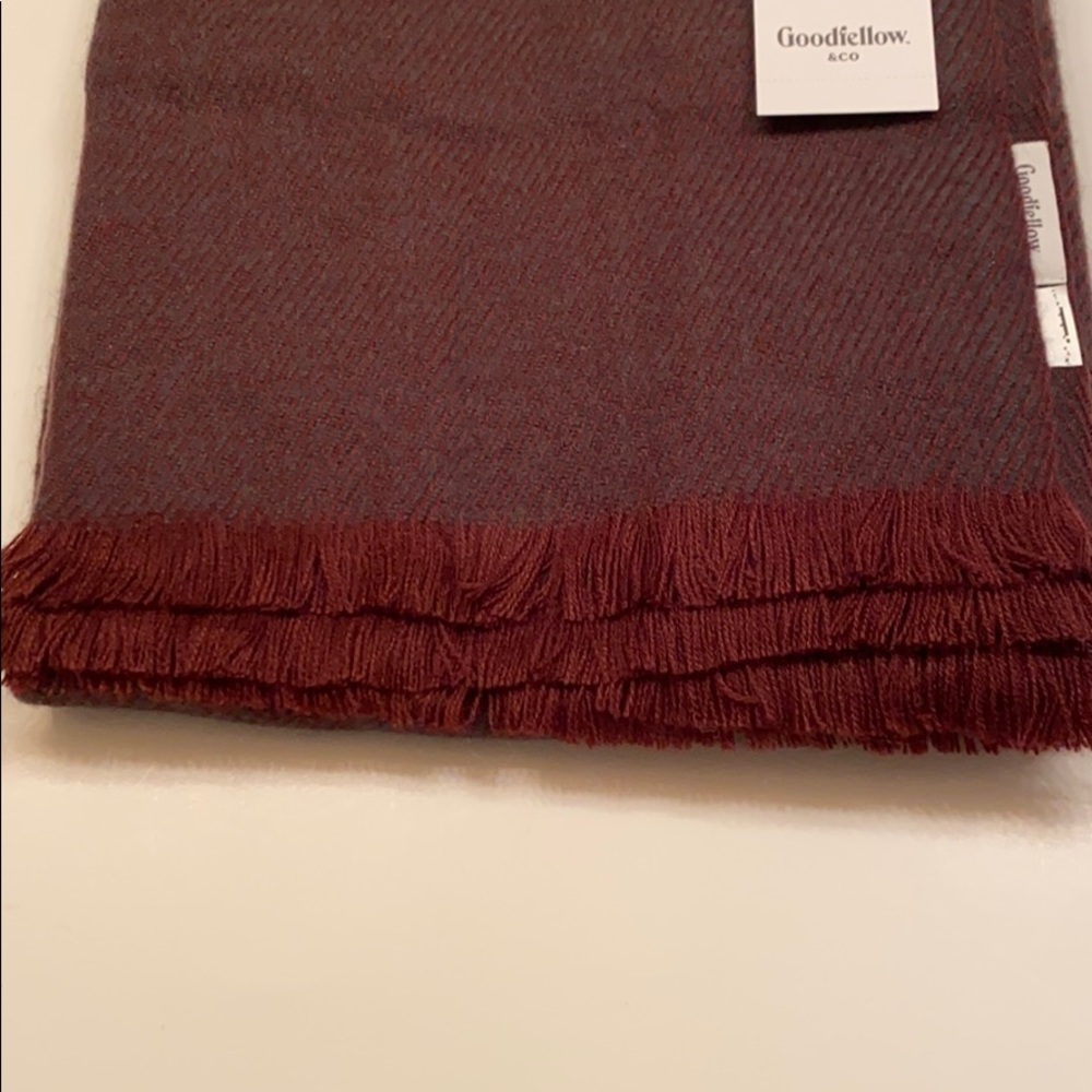Goodfellow & co berry fringed scarf - Picture 4 of 4